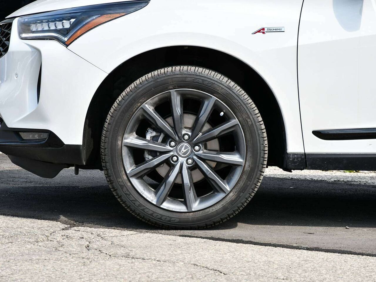 2025 Acura RDX A-Spec - ACURA CERTIFIED White Etobicoke - photo #5