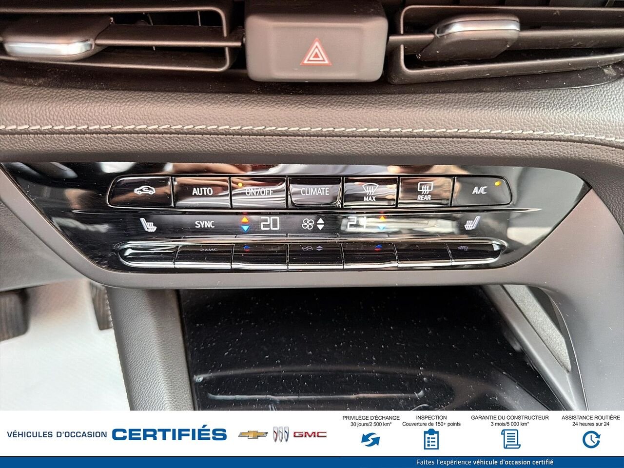 BUICK ENVISION Essence 4 portes TI 2022 Noir Montmagny - photo #15