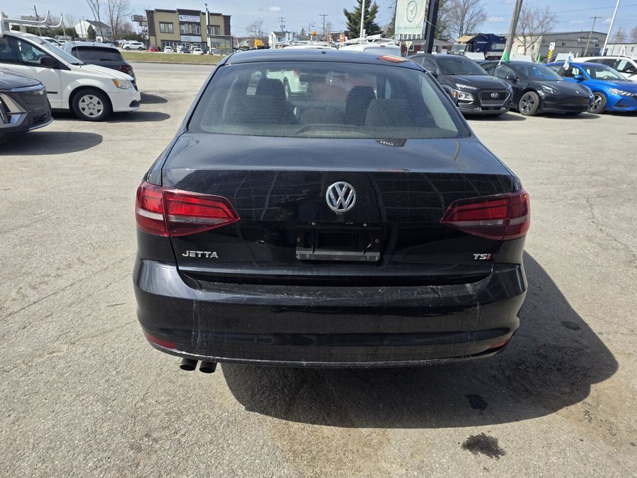 2016 Volkswagen Berline Jetta 2016 Black