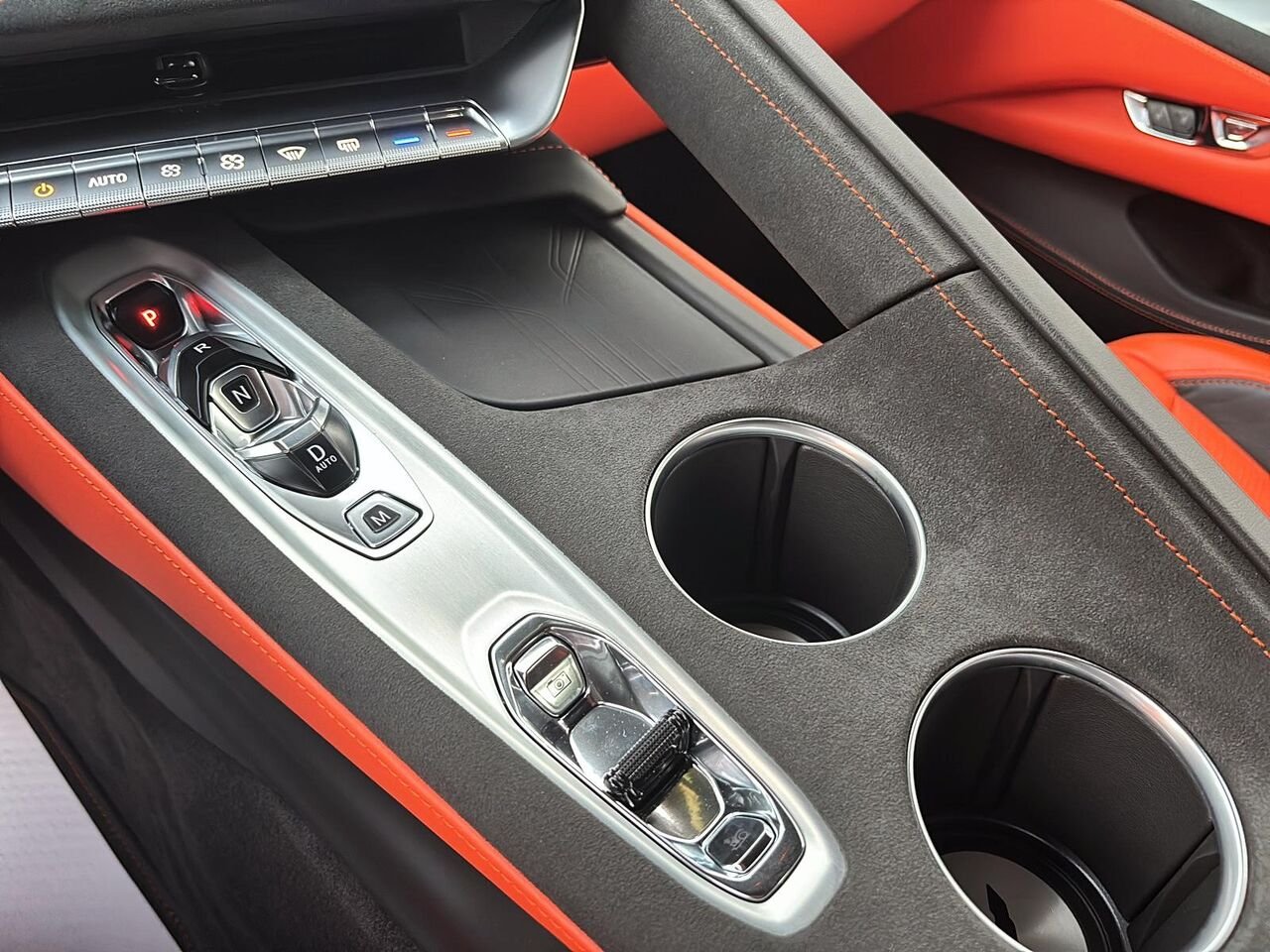 CHEVROLET Corvette 3LT 2027 ARGENT LAME METALLISE Saint-Hyacinthe - photo #13