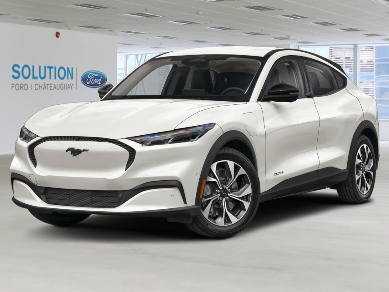 2026 Ford Mustang Mach-E Star White Metallic Tri-Coat Châteauguay - photo #0