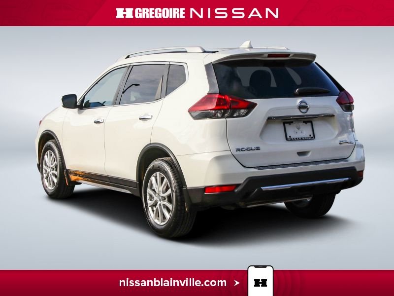2020 Nissan Rogue White Laval - photo #8