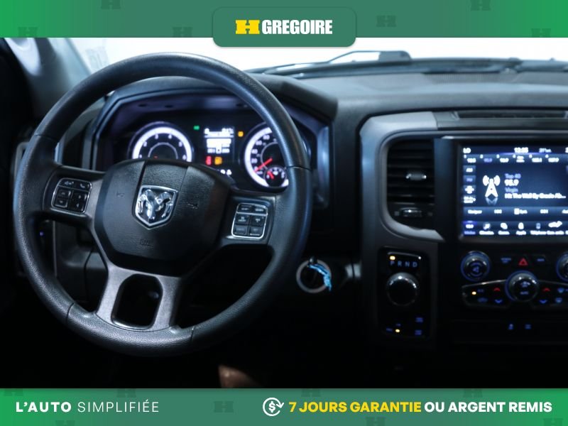 Ram 1500 820255A | Express 4x4 AUTO AC MAGS CAM RECULE BLUETOOTH 2021 Gris Laval - photo #16