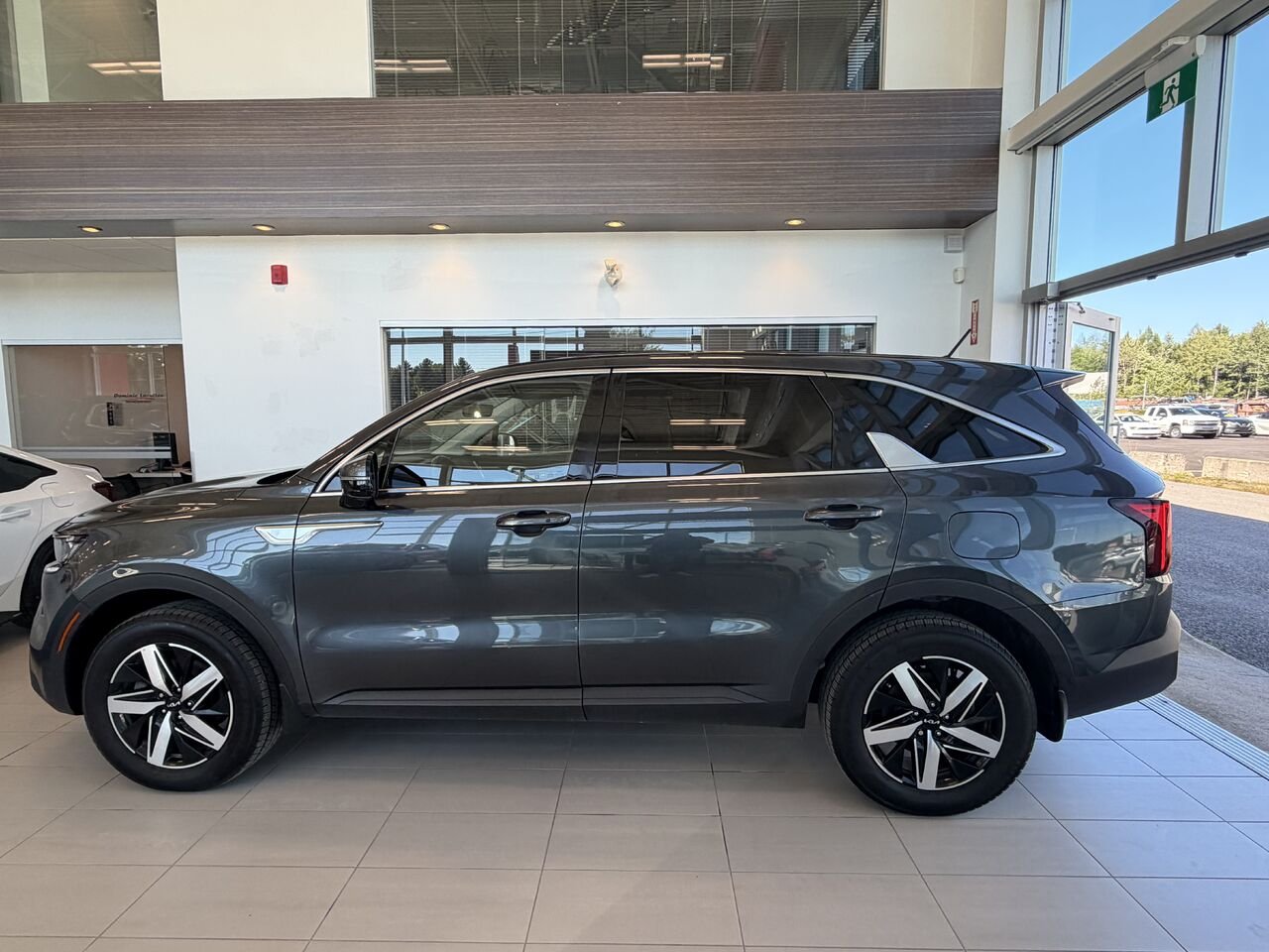 Kia Sorento 2022 Gris Notre-Dame-des-Prairies - photo #3