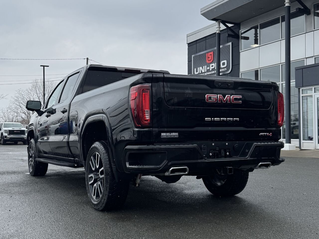 2022 GMC Sierra 1500 AT4 Black Granby - photo #6