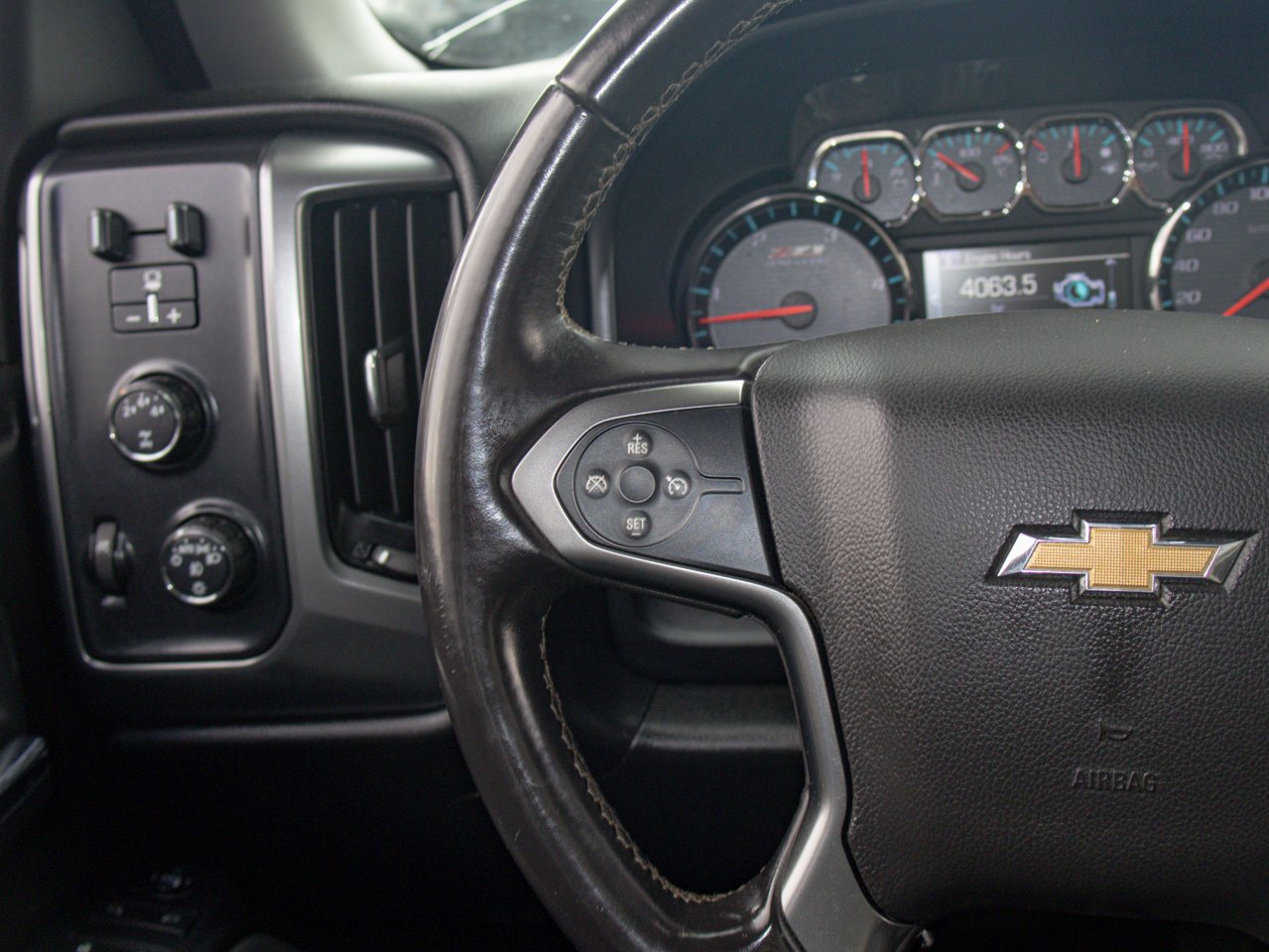 2016 Chevrolet Silverado 2500HD 4WD Crew Cab 153 LT Black Sherwood Park - photo #22