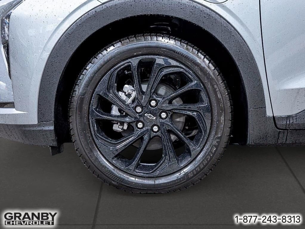 Chevrolet Bolt RS 4 portes TA | E27-0156 2027 GRIS STERLING METALLISE Granby - photo #23