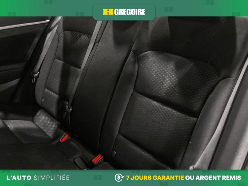 Hyundai Elantra 822787 | Preferred AUTO A/C NAV GR ELECT MAGS CAM RECUL BLU 2019 Gris Laval - photo #26
