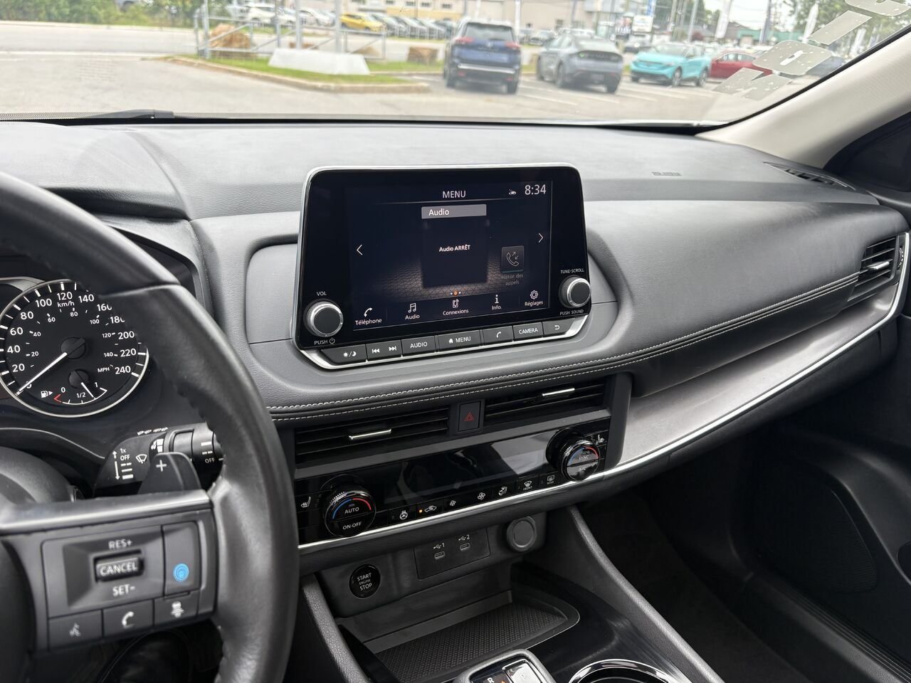 2024 Nissan Rogue SV AWD White Châteauguay - photo #8