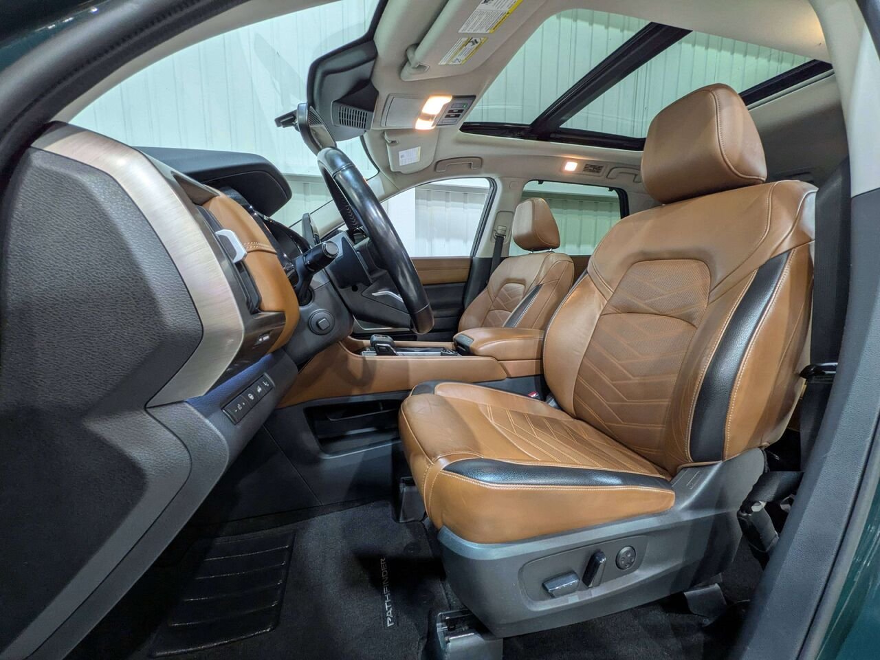 Nissan Pathfinder Platinum 4WD 2022 Vert Val-David - photo #1