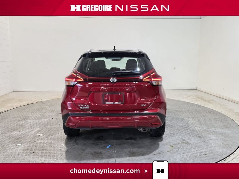 2021 Nissan Kicks Red Laval - photo #8