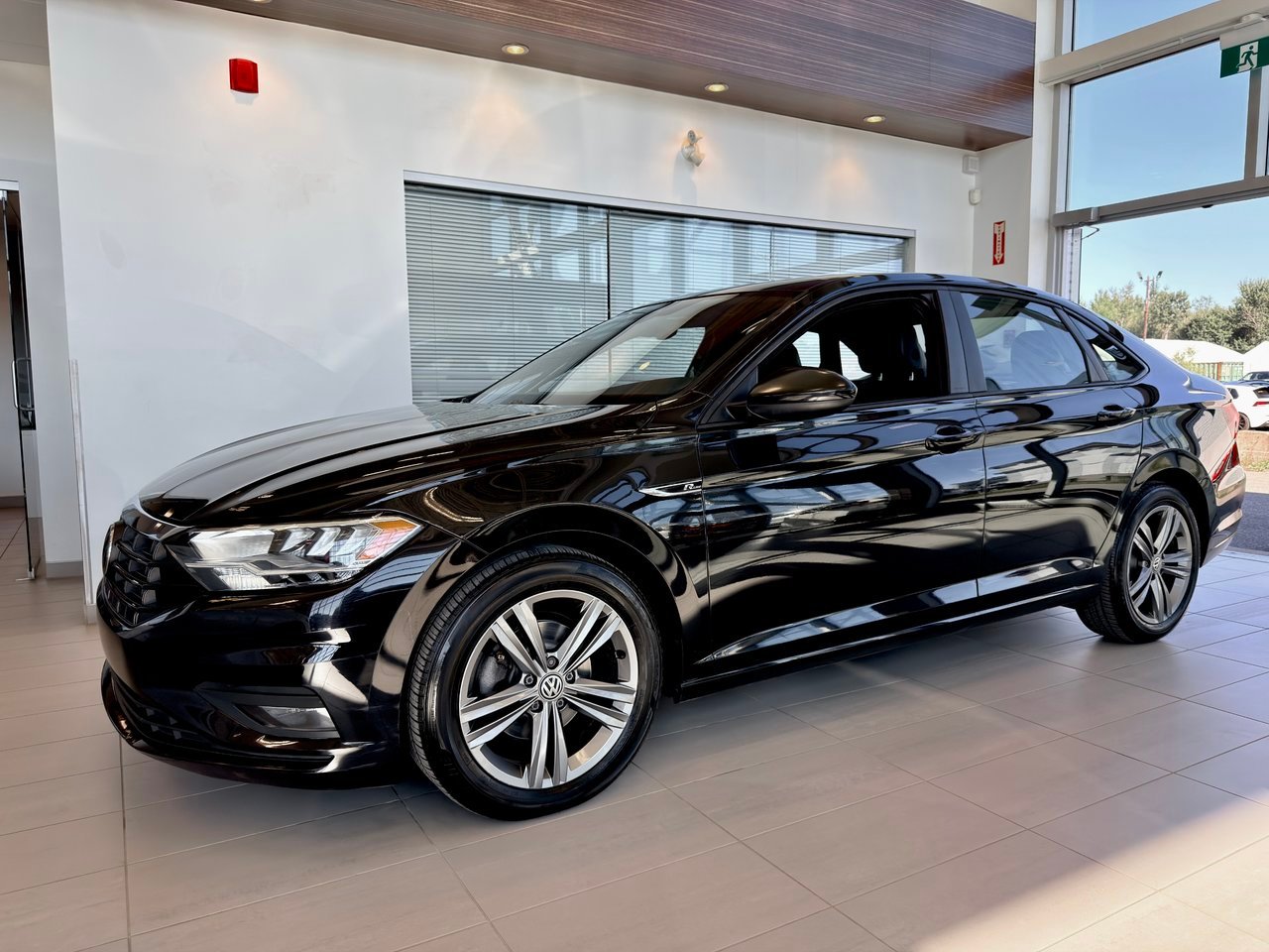 Volkswagen Jetta 2021 Noir Notre-Dame-des-Prairies - photo #4