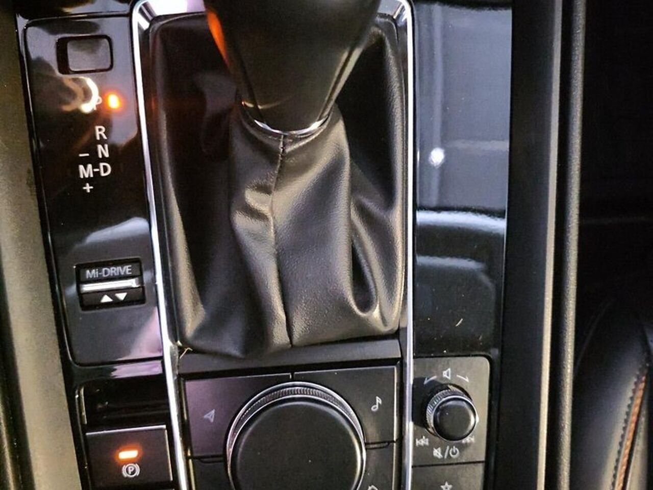 Mazda CX-50 GT 2023 Blanc Baie-Comeau - photo #16
