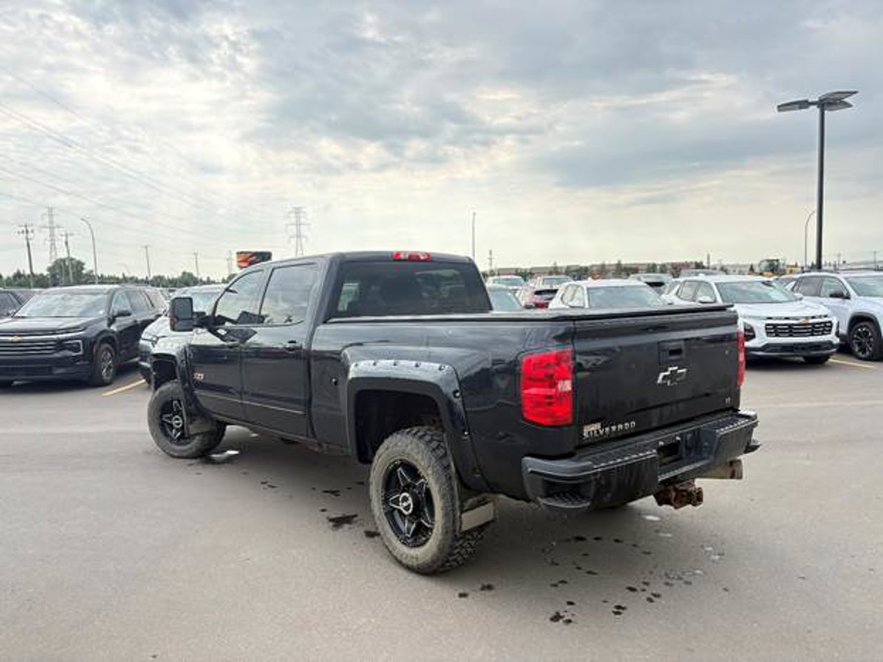 2016 Chevrolet Silverado 2500HD 4WD Crew Cab 153 LT Black Sherwood Park - photo #3