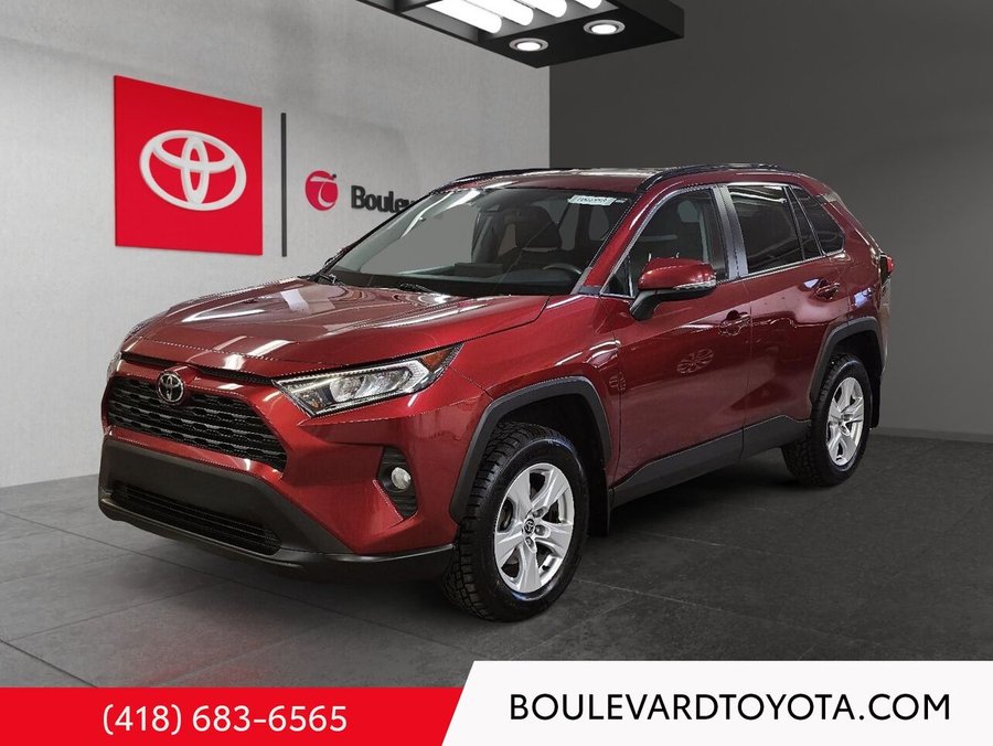 Toyota RAV4 XLE, AWD 2021 Rouge