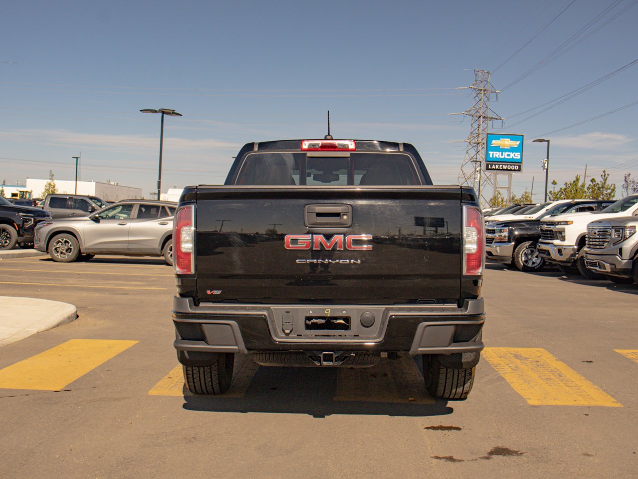 2021 GMC Canyon 4WD Crew Cab 128 Elevation Black Sherwood Park - photo #8