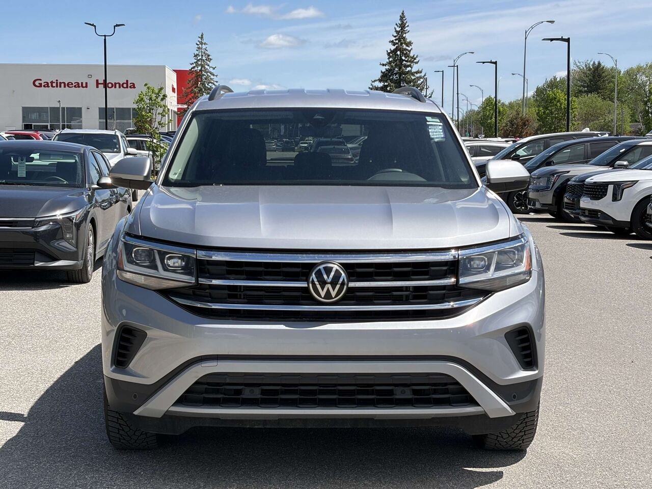 2022 Volkswagen Atlas Grey Gatineau - photo #1