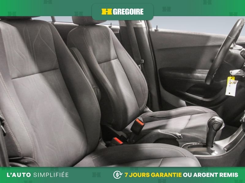 2019 Chevrolet Trax Red Saint-Eustache - photo #26