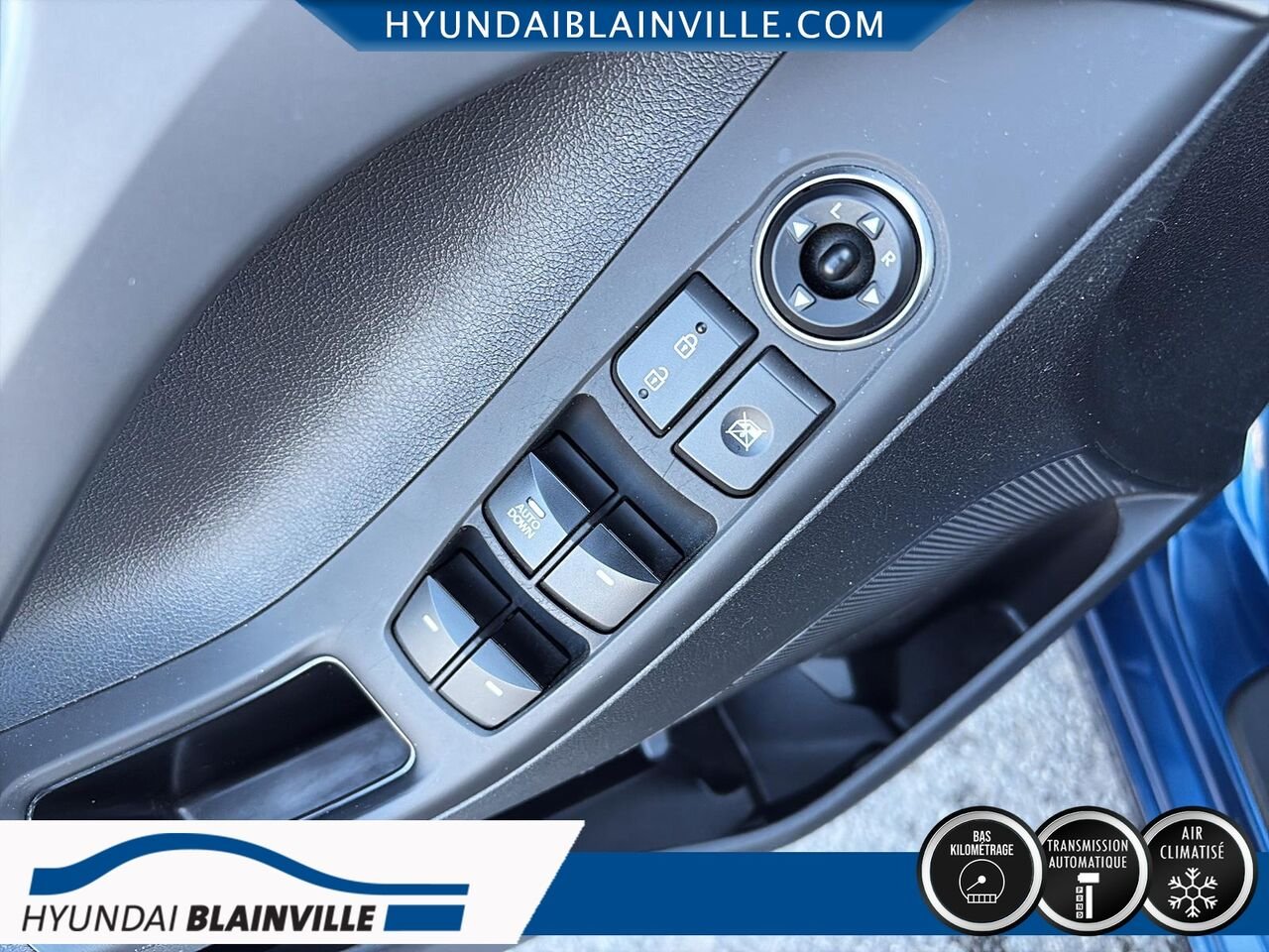 Hyundai Elantra 2016 Bleu Blainville - photo #10