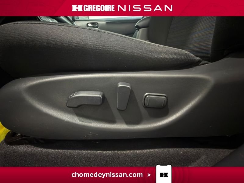 2024 Nissan Leaf Grey Laval - photo #16