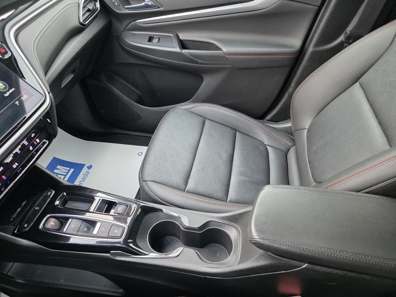 Chevrolet Bolt EUV Premier 2023 Blanc Rouyn-Noranda - photo #17