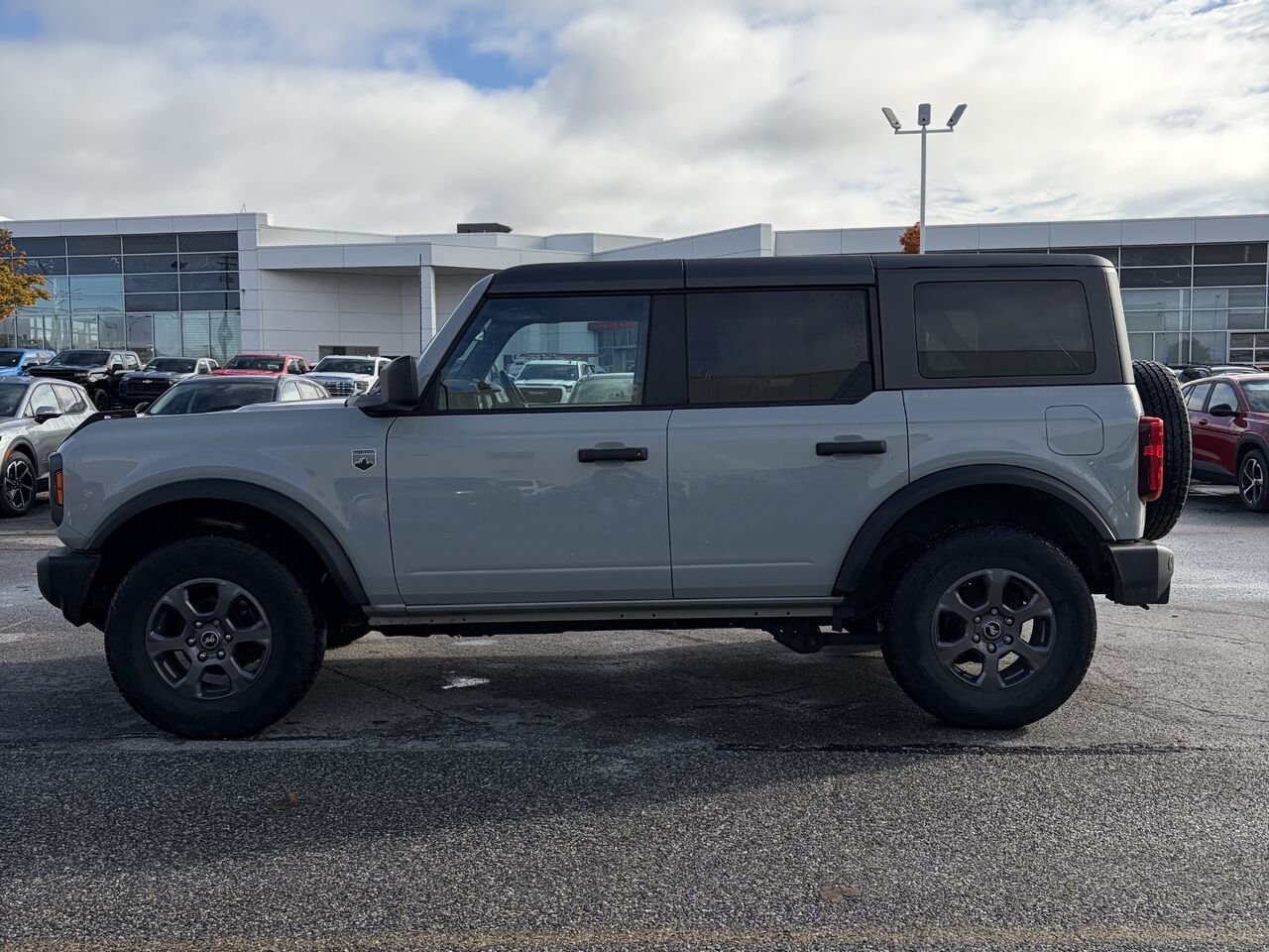 Ford BRONCO BIG BEND Big Bend 4 portes 4x4 2024 Gris Gatineau - photo #14