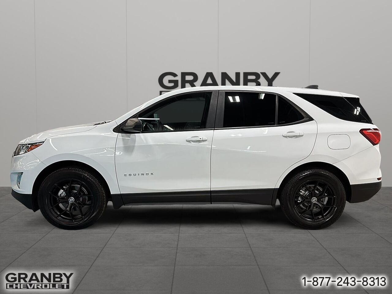 Chevrolet Equinox LS awd | 26-0912A 2021 Blanc Granby - photo #7