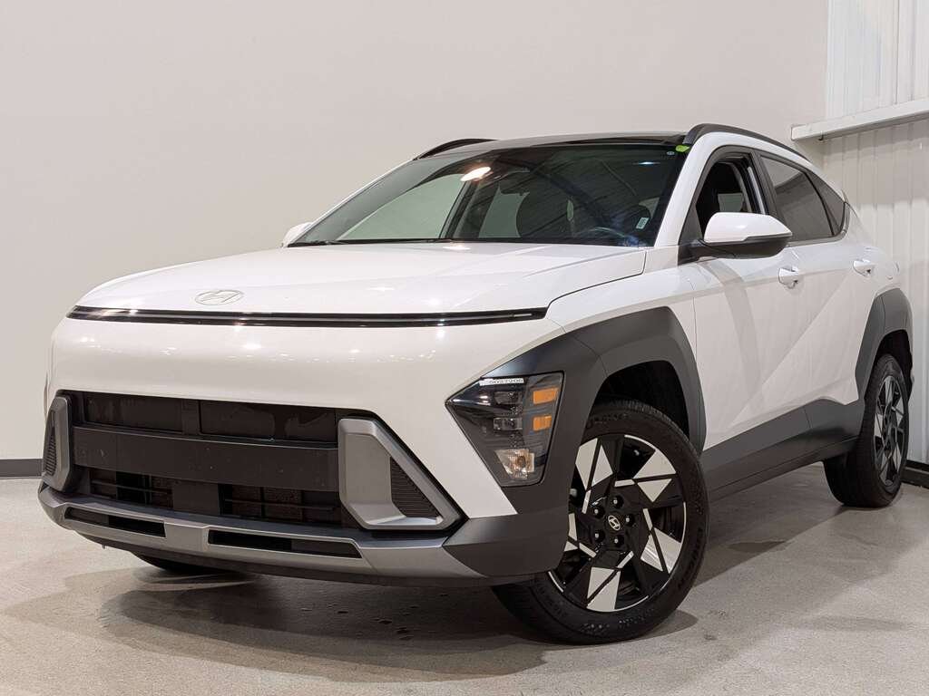 2025 Hyundai Kona 2.0L Preferred AWD w/Trend Package White Val-David - photo #0
