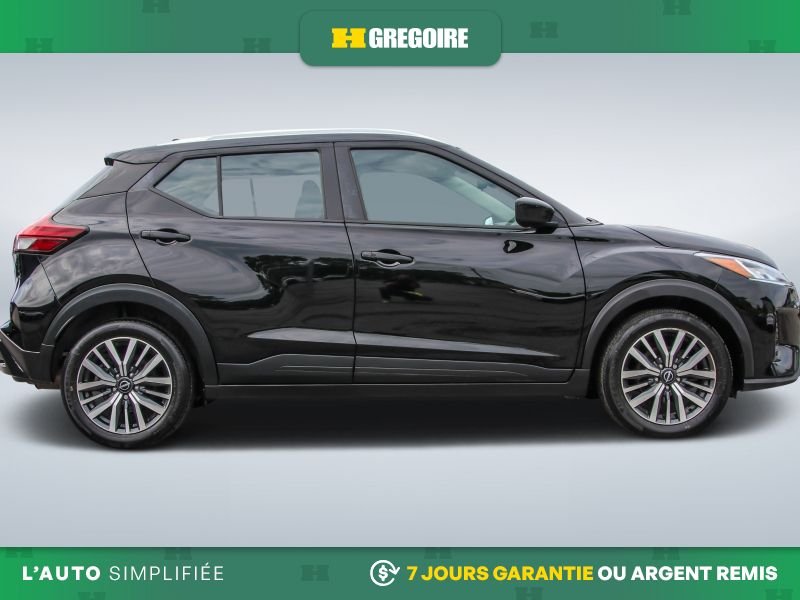 Nissan Kicks 823670 | SV*banc chauffant*camera de recul* a partir de 2.9 2024 Noir Laval - photo #8