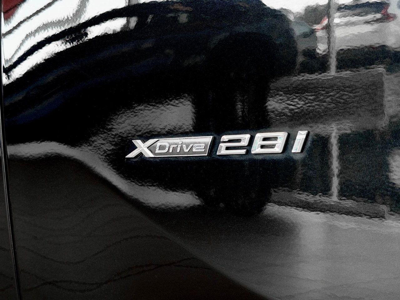 2017 BMW X1 Black Notre-Dame-des-Prairies - photo #36