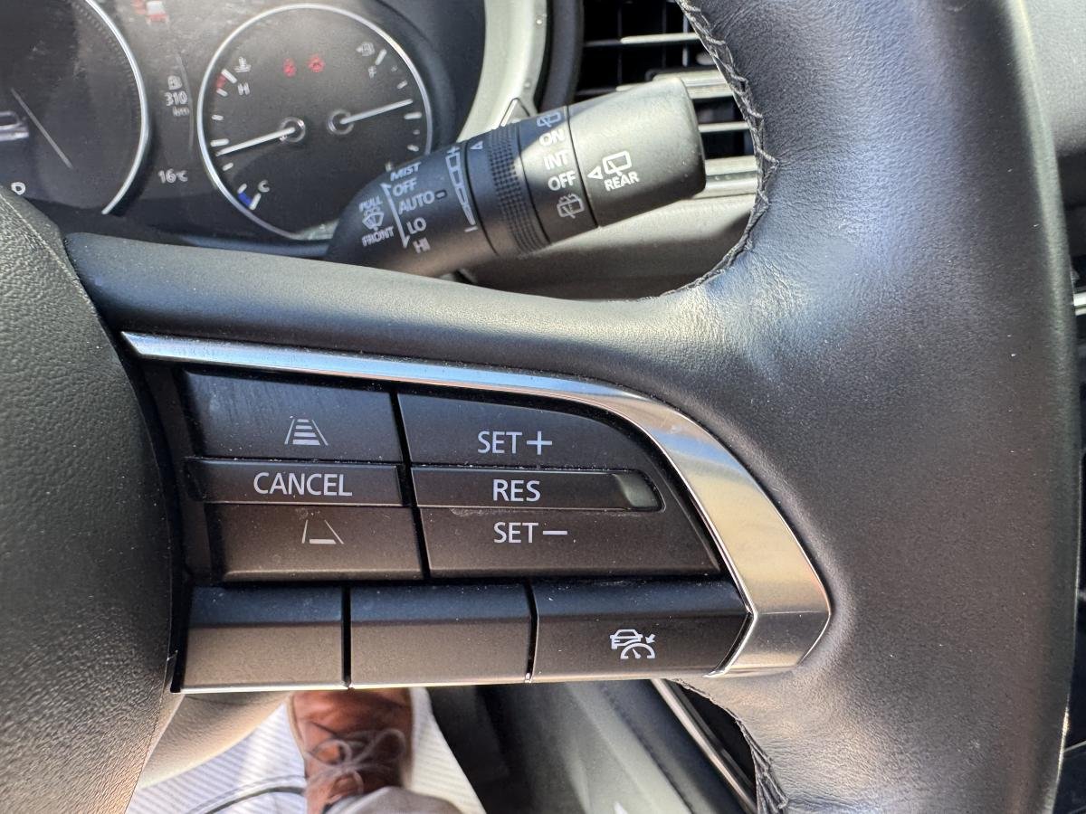 2024 Mazda CX-30 Grey Lac Mégantic - photo #21
