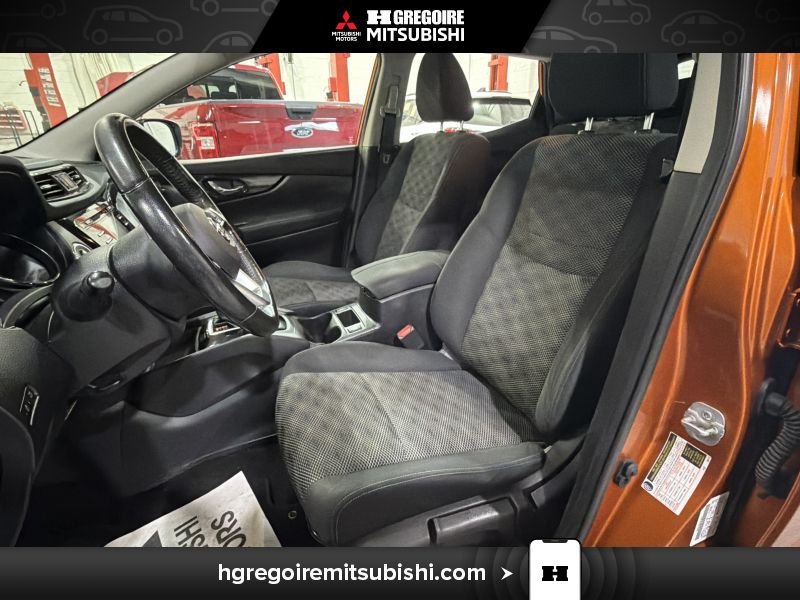 Nissan Qashqai 2017 Orange Saint-Eustache - photo #13