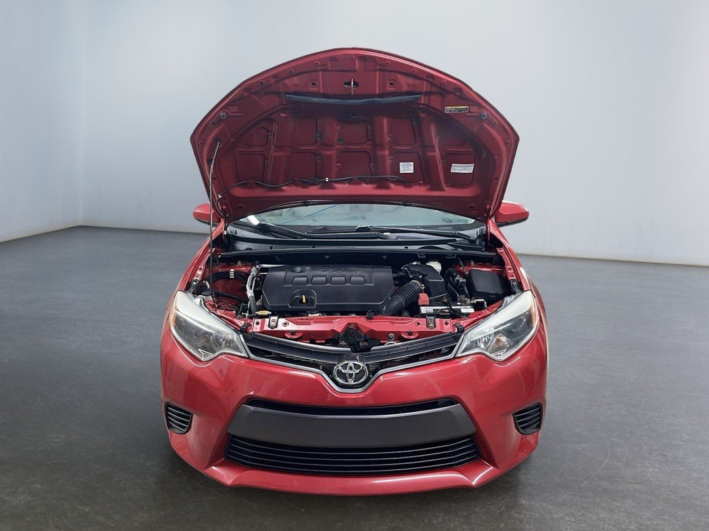2016 Toyota COROLLA Red Amos - photo #21