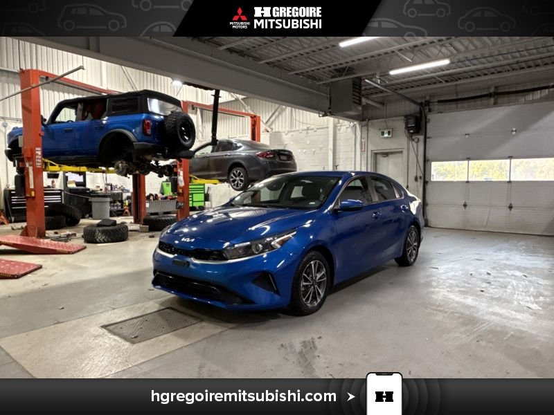 2022 Kia Forte Blue Blainville - photo #2