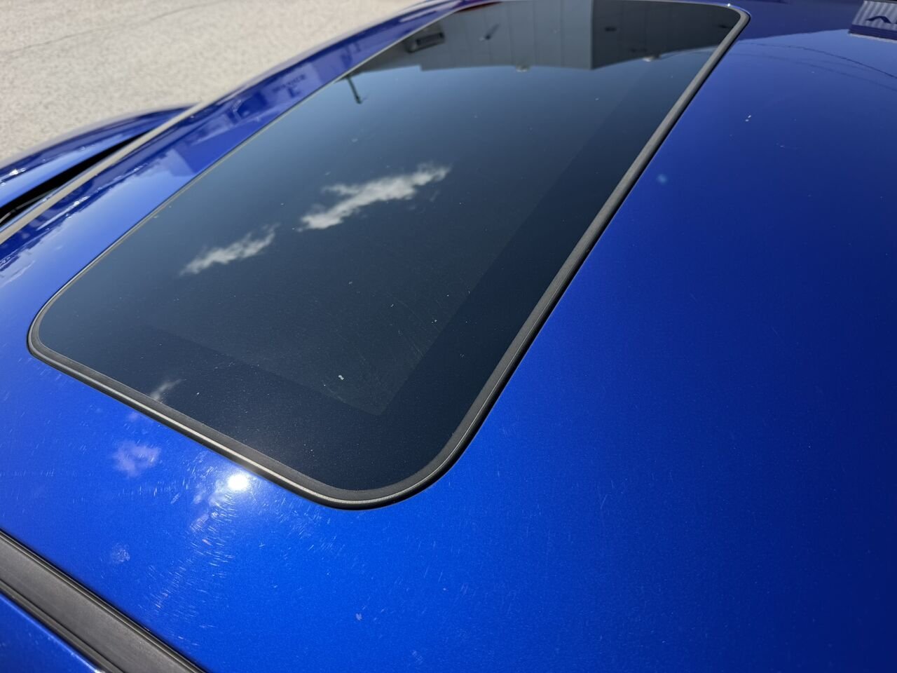 2021 Hyundai Ioniq Electric Ultimate Blue Laval - photo #15