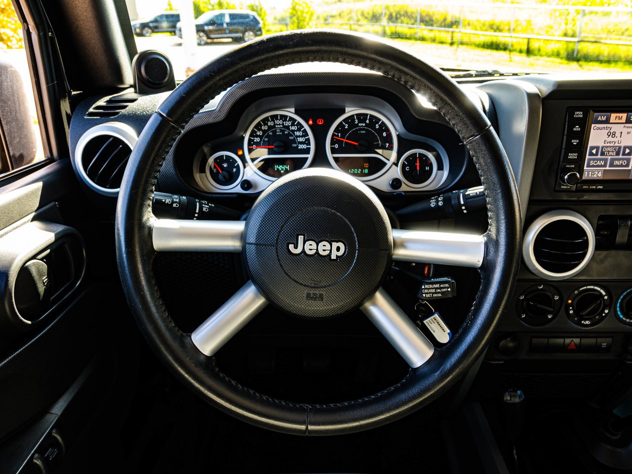 2009 Jeep Wrangler 4WD 2dr Sahara Black Sherwood Park - photo #26