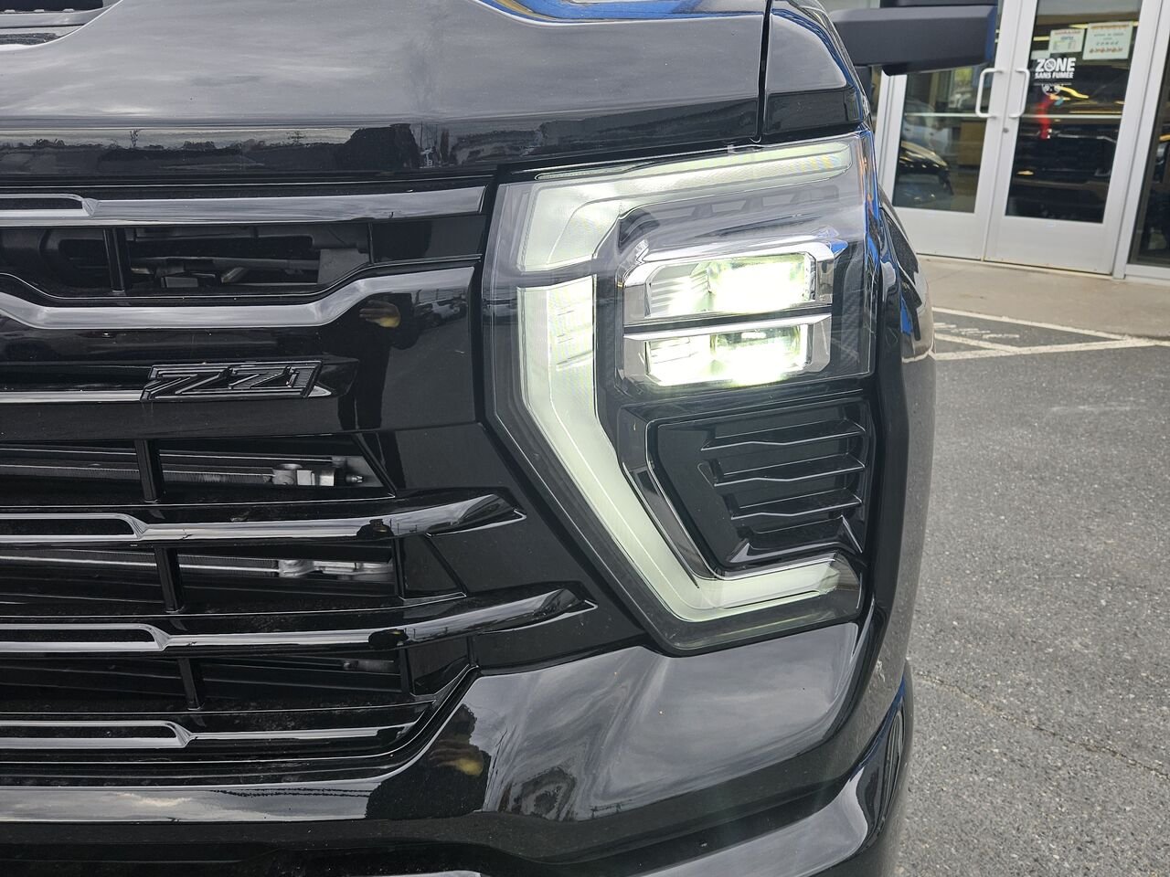 2026 Chevrolet Silverado 2500HD LTZ cabine multiplace 4RM 172 po Black Thetford Mines - photo #4