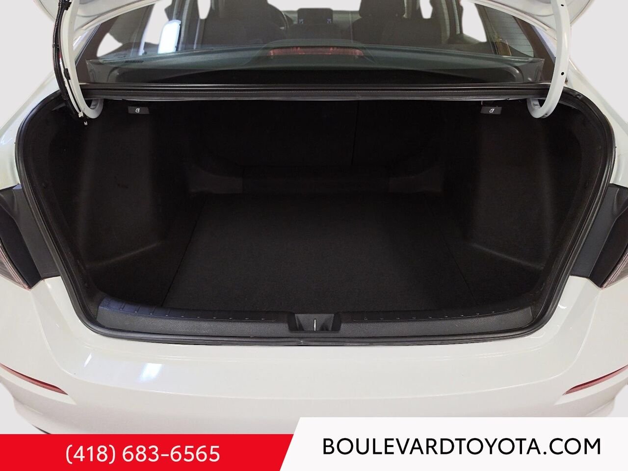 Honda Civic Berline 100411A-84 | EX 2023 Blanc Québec - photo #17