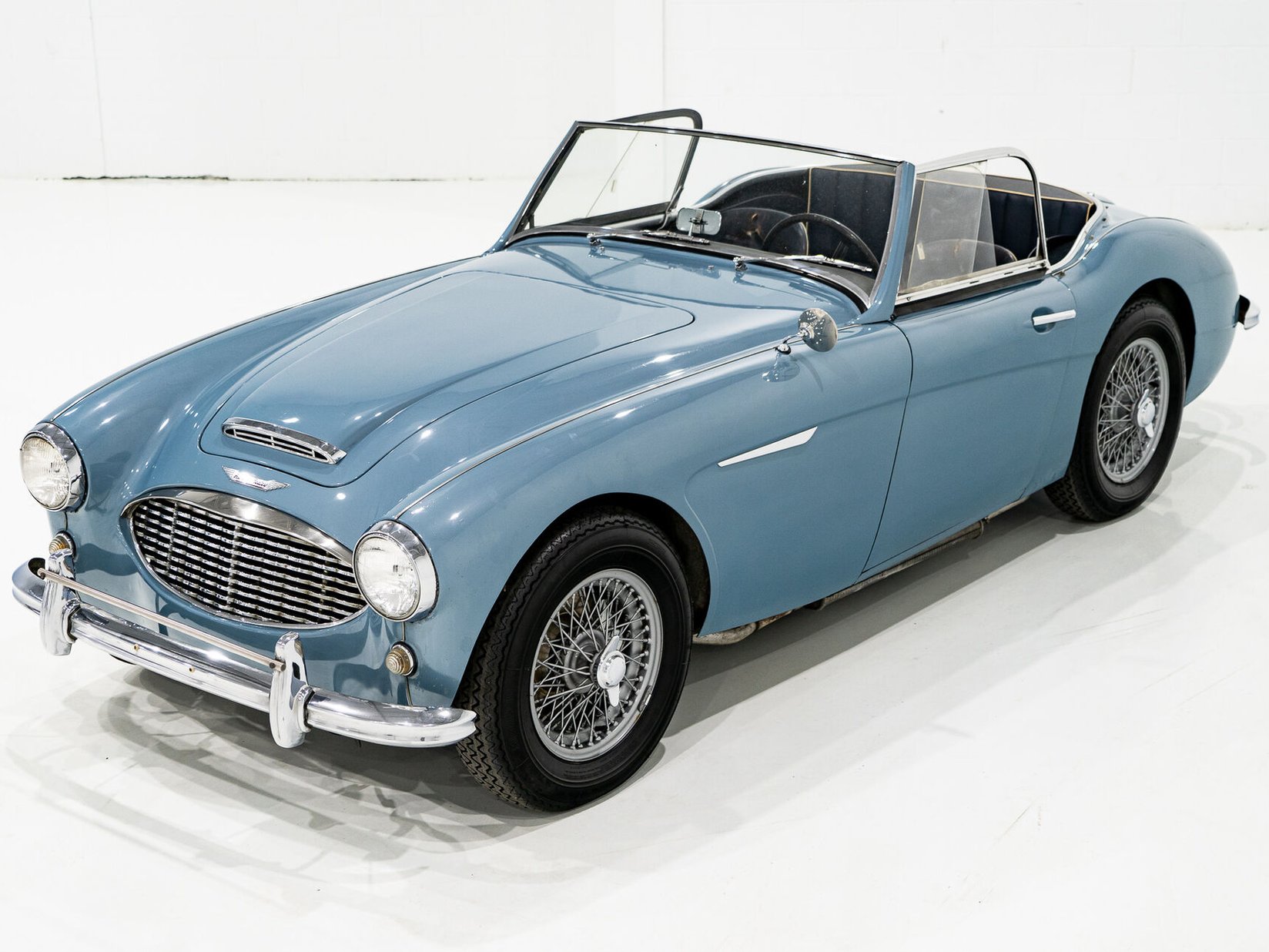 Austin Healey 3000 Recent drivetrain complete rebuild **PRIX EN USD** 1960 Bleu Montréal - photo #35