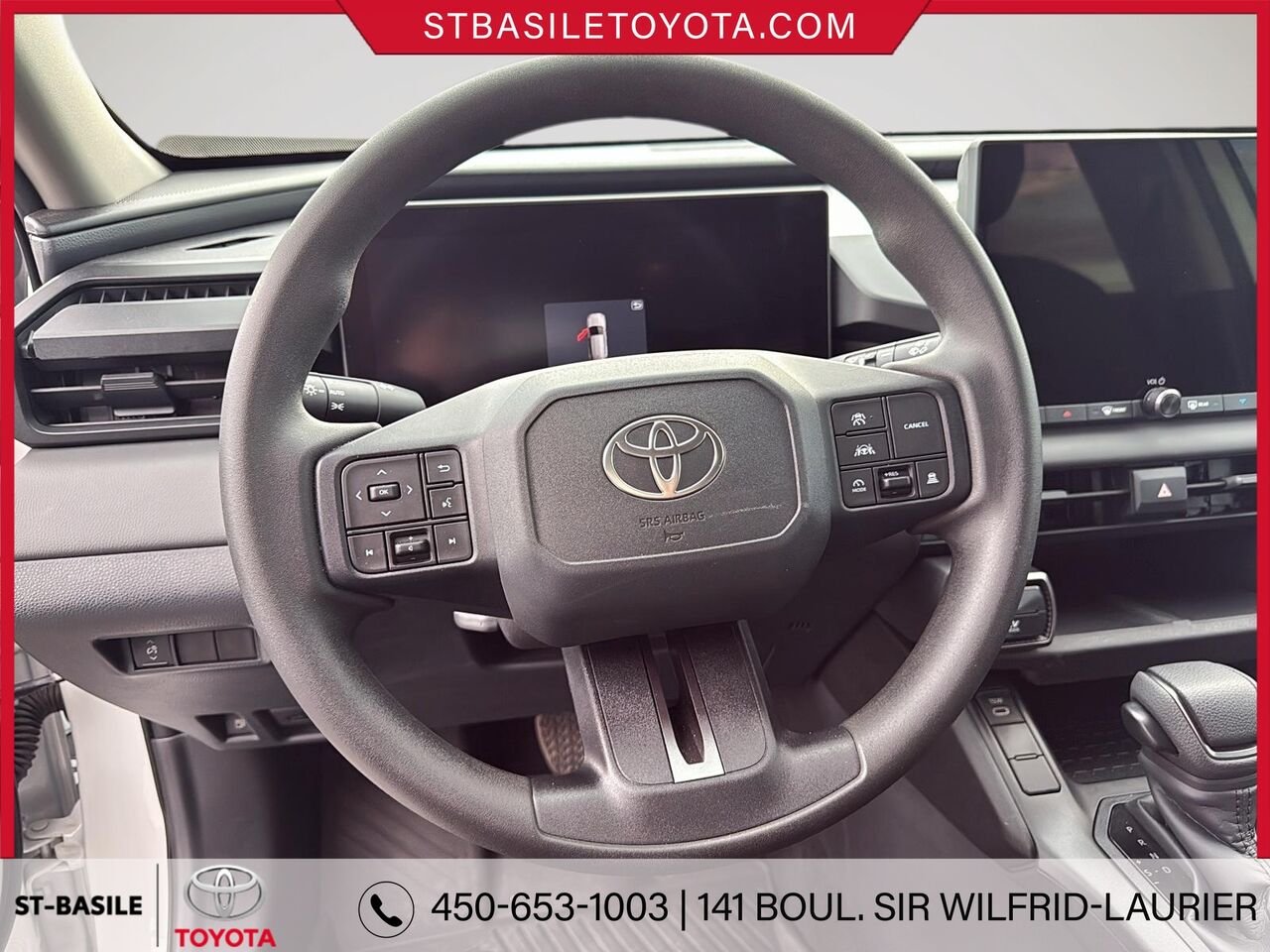 2026 Toyota RAV4 Hybrid White Saint-Basile-le-Grand - photo #14