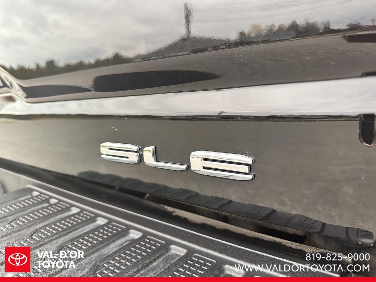 GMC Sierra 2500HD SLE cabine multiplace 4RM 172 po 2025 Noir Val-d'Or - photo #6