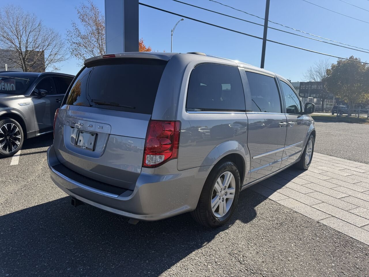 2016 Dodge Grand Caravan Silver Ste-Marie - photo #3