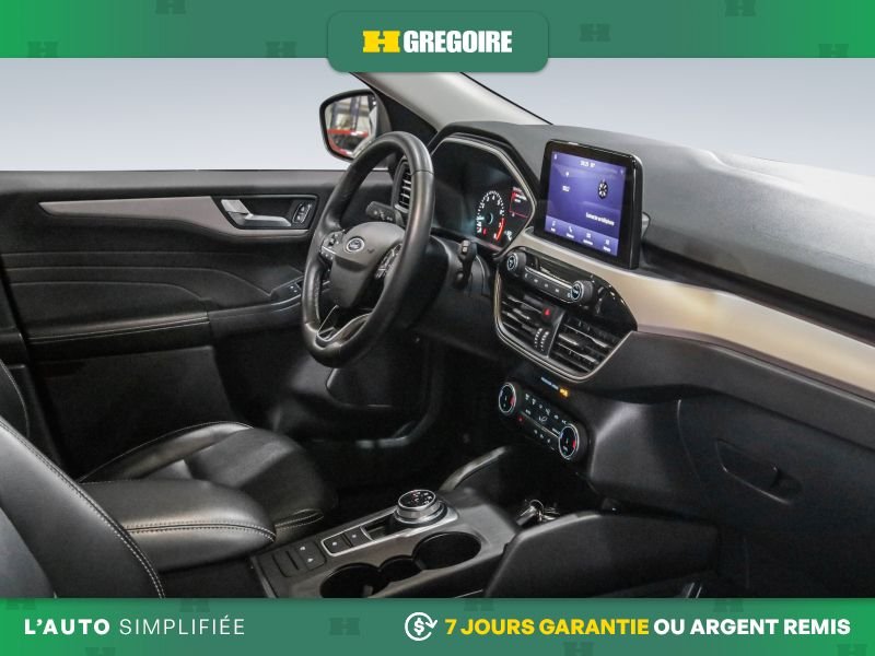 2022 Ford Escape Grey Blainville - photo #25