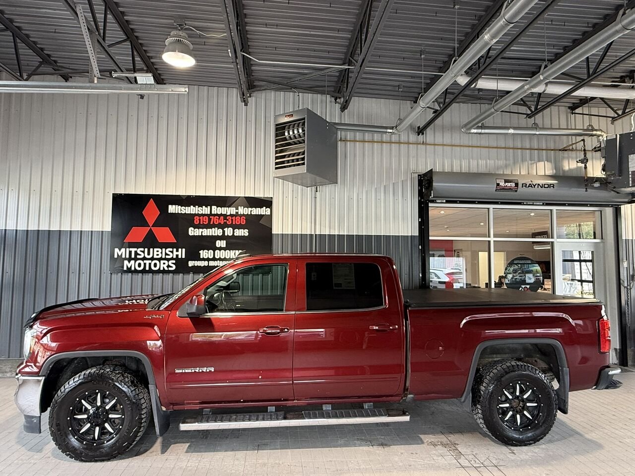 2017 GMC Sierra 1500 Red Rouyn-Noranda - photo #1