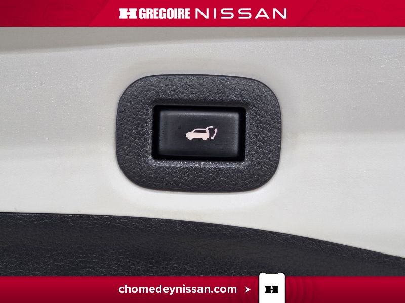 2019 Nissan Rogue White Laval - photo #28