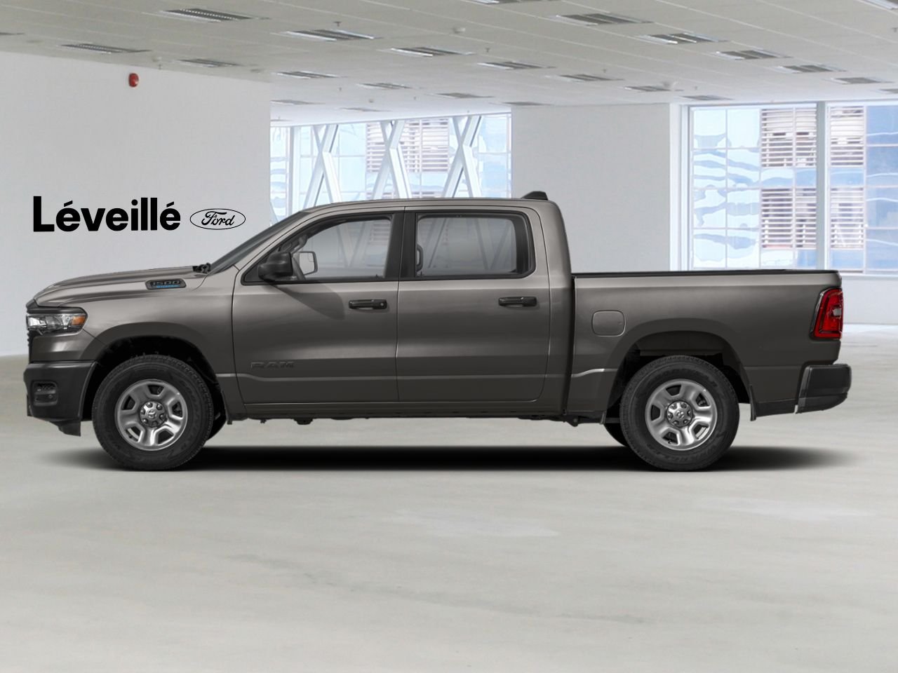 2027 RAM 1500 270130 | Express cabine d'équipe 4x4 caisse de 5 pi 7 po Granite Crystal Metallic Gatineau - photo #2
