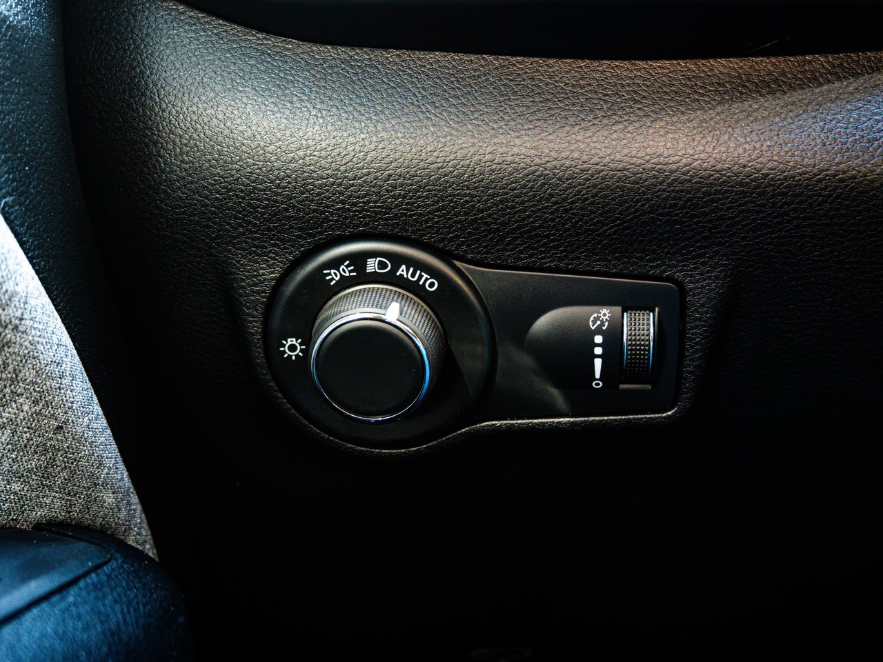 2024 Jeep Compass Sport 4x4 Black Sherwood Park - photo #18