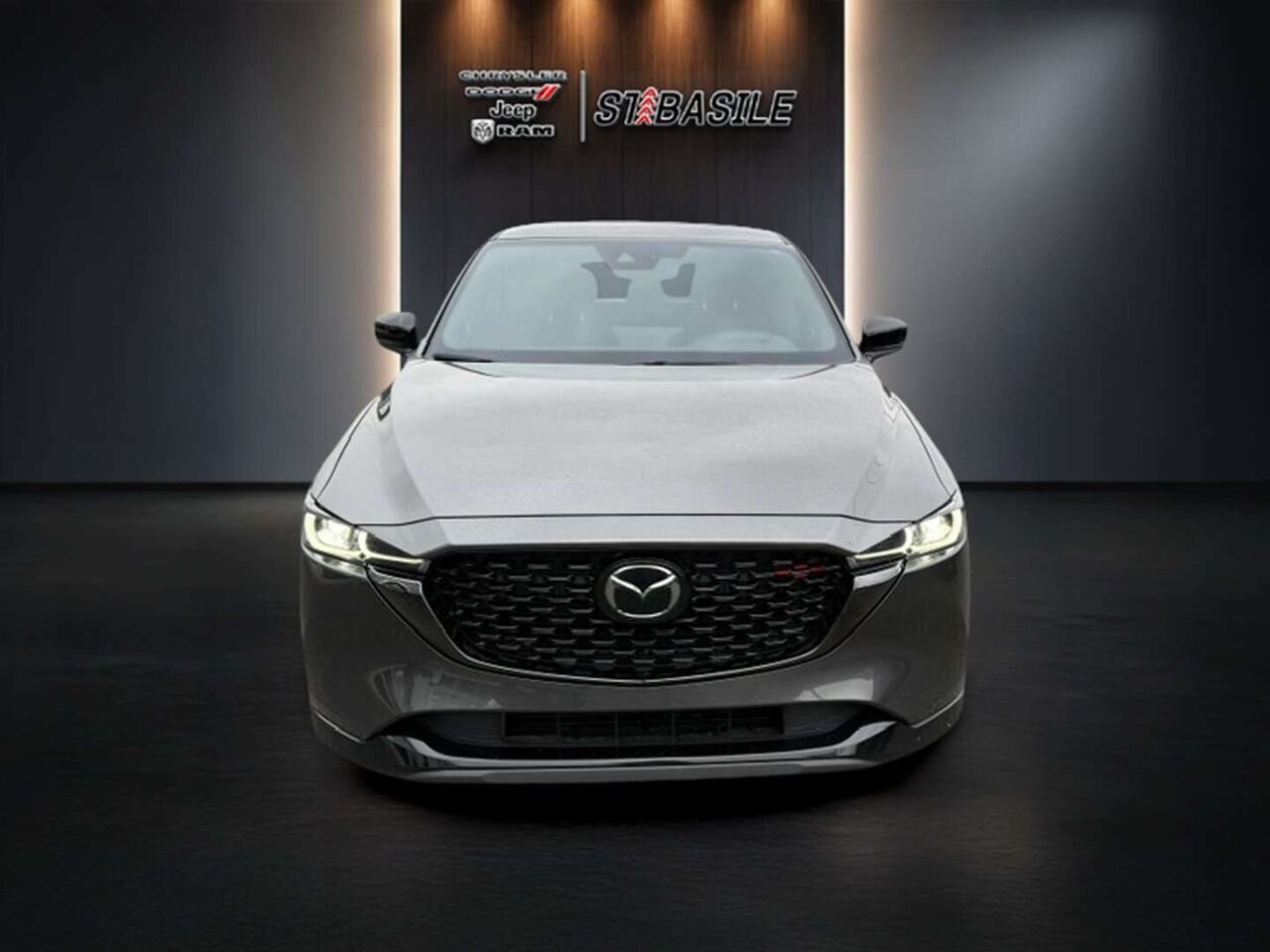 Mazda CX-5 2023 Gris Saint-Basile-le-Grand - photo #1