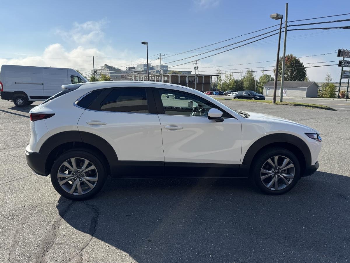 2023 Mazda CX-30 White Lac Mégantic - photo #5