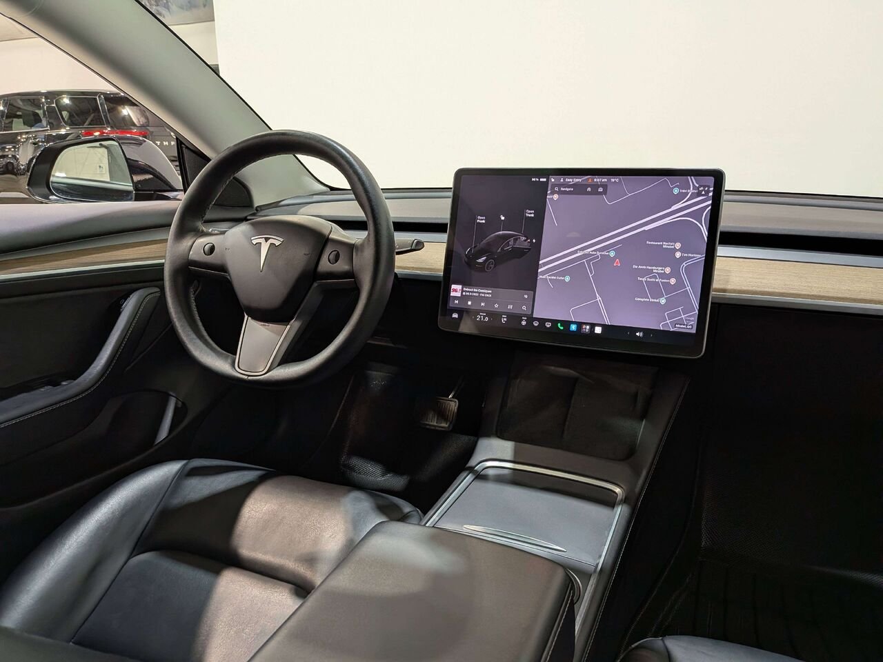 2022 Tesla Model 3 Standard Range RWD *Ltd Avail* Black Val-David - photo #19